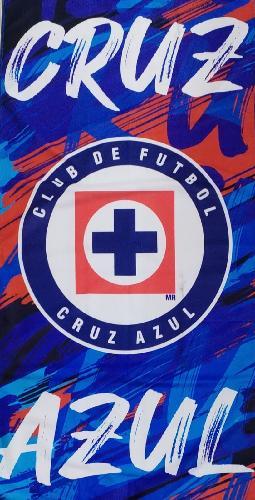 TOALLA PEROSNAJES CRUZ AZUL
