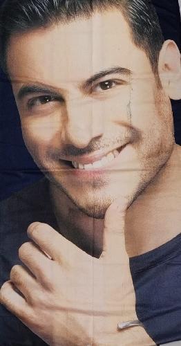 TOALLA PEROSNAJES CARLOS RIVERA